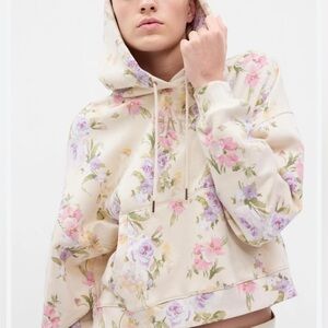 Gap x LoveShackFancy Floral Cropped Logo Hoodie